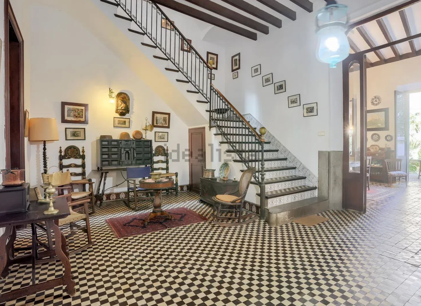 Grand staircases